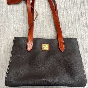 Dooney and Bourke tote bag